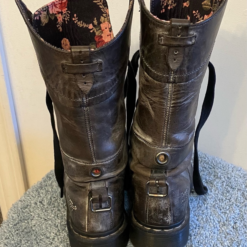 Dr. Martens 1914 Triumph Floral Lined Combat Boots - Picture 3 of 13